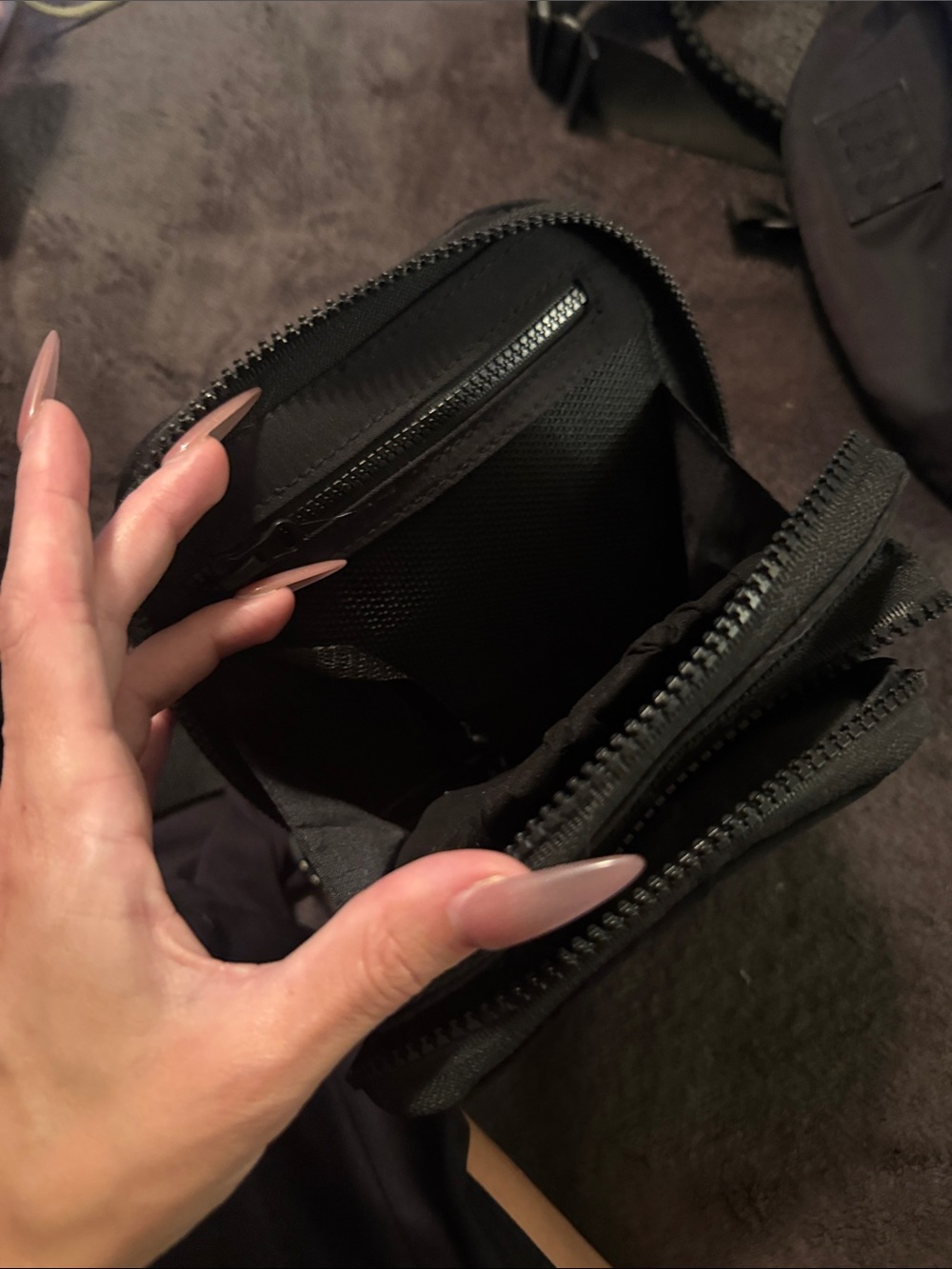 BEIS Black Compact Crossbody Belt Bag - Picture 2 of 2